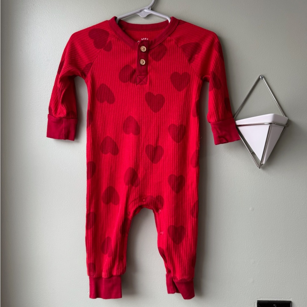 Cat & Jack Valentine’s Day Onesie ❤️